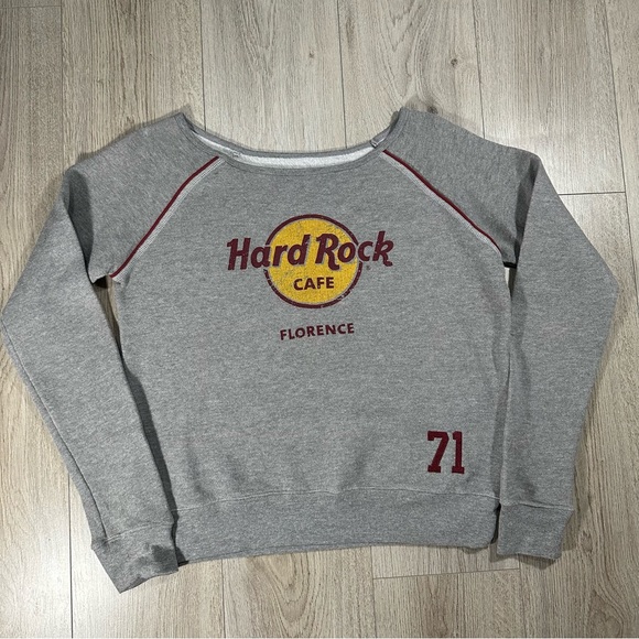 Hard Rock Cafe Tops - Y2K Grey Hard Rock Cafe Sweatshirt Size Medium